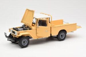 Toyota Land Cruiser Pickup Bege Kyosho 1:18 08958BE Metal - imagem 2 de 8