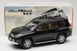 Toyota Land Cruiser Prado J150 Preto Paudi Model 1:18 623132-BK Metal - imagem 8 de 8