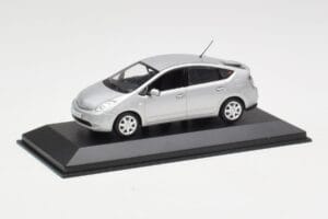 Toyota Prius Prateado Minichamps 1:43 TOYOTA005 Metal - imagem 2 de 4