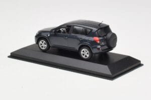 Toyota RAV4 XA30 Cinzento Minichamps 1:43 TOYOTA002 Metal - imagem 3 de 4