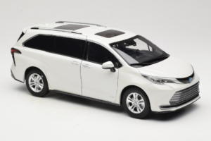 Toyota Sienna XL30 Branco OEM 1:18 TOYOTA013 Metal - imagem 6 de 8