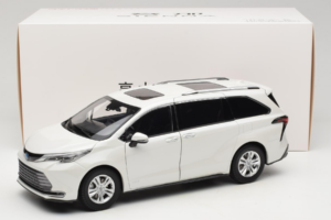 Toyota Sienna XL30 Branco OEM 1:18 TOYOTA013 Metal - imagem 8 de 8