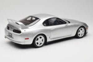 Toyota Supra A80 Prata Kyosho 1:12 KSR12006S Resina - imagem 2 de 6
