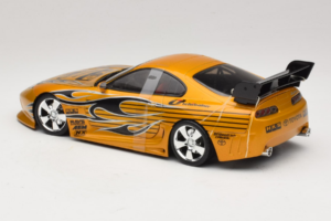 Toyota Supra A80 Dourado Tunerz Edition Hot Wheels 1:18 B6091 Metal - imagem 6 de 7