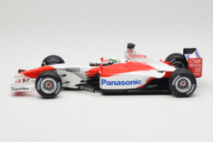 Toyota TF102 #25 A. McNish Panasonic Toyota Racing Showcar 2002 Minichamps 1:18 103020075 Metal - imagem 3 de 6