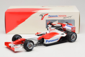 Toyota TF102 Panasonic F1 Showcar 2002 Minichamps 1:18 100020174 Metal - imagem 6 de 6