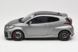 Toyota GR Yaris XP210 Precious Metal Otto 1:18 OT1127 Resina - imagem 3 de 6