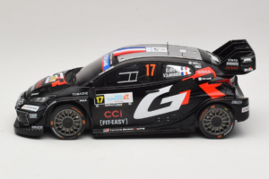Toyota GR Yaris Rally1 #17 S. Ogier / V. Landais Rally Islas Canarias 2025 IXO 1:18 18RMC249B Metal - imagem 3 de 6