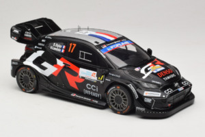 Toyota GR Yaris Rally1 #17 S. Ogier / V. Landais Rally Islas Canarias 2025 IXO 1:18 18RMC249B Metal - imagem 4 de 6