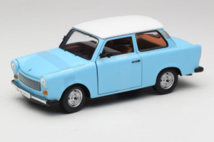 Trabant 601 Deluxe Azul Branco Sun Star 1:18 4286 Metal