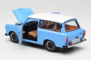 Trabant 601 Familiar Azul Sun Star 1:18 4272 Metal - imagem 5 de 8