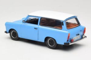 Trabant 601 Familiar Azul Sun Star 1:18 4272 Metal - imagem 7 de 8