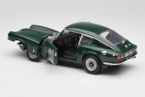 Triumph GT6 Mk3 Verde Sun Star 1:18 1055 Metal - imagem 5 de 8