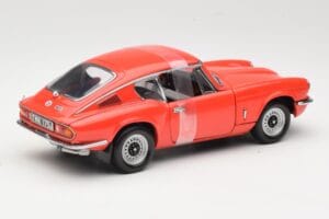 Triumph GT6 Mk3 Vermelho Sun Star 1:18 1056 Metal - imagem 2 de 6