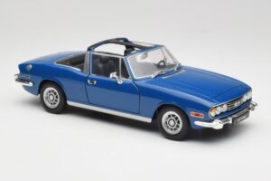 Triumph Stag Mk1 Sapphire Blue Revell 1:18 8815 Metal - imagem 6 de 8