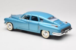 Tucker Torpedo Azul Road Signature 1:18 92268 Metal - imagem 7 de 8