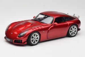 TVR Sagaris Vermelho Revell 1:18 08816 Metal