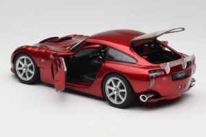 TVR Sagaris Vermelho Revell 1:18 08816 Metal - imagem 5 de 8