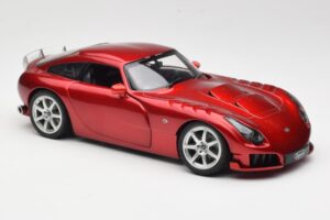 TVR Sagaris Vermelho Revell 1:18 08816 Metal - imagem 6 de 8