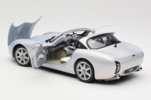 TVR Tuscan Mk2 Prata Sun Star 1:18 4462 Metal - imagem 5 de 8