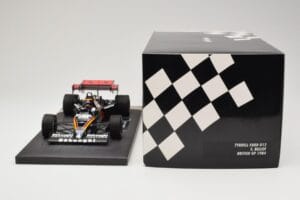 Tyrrell Ford 012 #3 S. Bellof British GP 1984 Minichamps 1:18 117840504 Metal - imagem 6 de 6