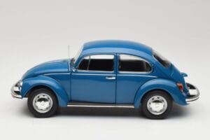 Volkswagen 1200 Azul Minichamps 1:18 150057104 Metal - imagem 4 de 8