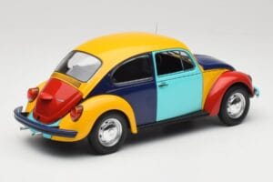 Volkswagen 1200 Arlequim Minichamps 1:18 150057102 Metal - imagem 3 de 8
