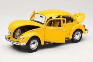 Volkswagen Beetle 1200 Amarelo Minichamps 1:18 150057106 Metal - imagem 2 de 8