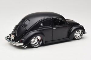 Volkswagen Beetle Type 1 Preto Maisto 1:18 31018 Metal - imagem 3 de 8