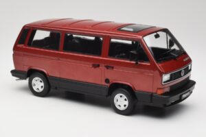 Volkswagen Bus T3 Multivan Magnum Mars Red Metallic KK-Scale 1:18 KKDC180991 Metal - imagem 4 de 6
