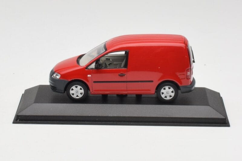 Volkswagen Caddy 2K Vermelho Minichamps 1:43 CADDY008 Metal