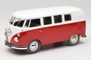 Volkswagen Combi T1 Vermelho & Branco Solido 1:18 8031 Metal