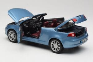 Volkswagen Eos Azul Norev 1:18 188422 Metal - imagem 5 de 8