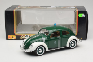Volkswagen Export Sedan Police Maisto 1:18 56004 Metal - imagem 6 de 6