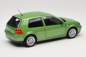 Volkswagen Golf GTI Mk4 Verde Metallic Norev 1:18 188571 Metal - imagem 3 de 8