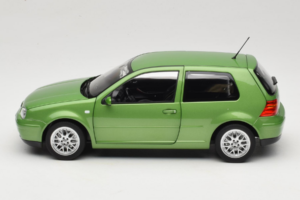 Volkswagen Golf GTI Mk4 Verde Metallic Norev 1:18 188571 Metal - imagem 4 de 8
