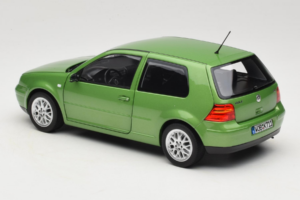 Volkswagen Golf GTI Mk4 Verde Metallic Norev 1:18 188571 Metal - imagem 7 de 8