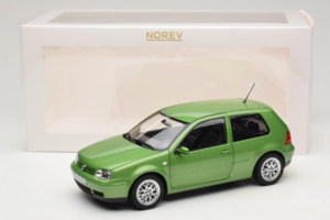Volkswagen Golf GTI Mk4 Verde Metallic Norev 1:18 188571 Metal - imagem 8 de 8