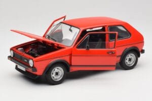 Volkswagen Golf GTI Mk1 Vermelho Solido 1:18 8166 Metal - imagem 2 de 8