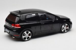 Volkswagen Golf GTI Mk6 Preto Norev 1:18 188502 Metal - imagem 3 de 8