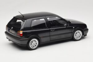 Volkswagen Golf Mk3 GTI Black Metallic Norev 1:18 188415 Metal - imagem 3 de 8