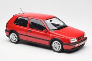 Volkswagen Golf Mk3 GTI Flash Red Norev 1:18 188418 Metal - imagem 6 de 8