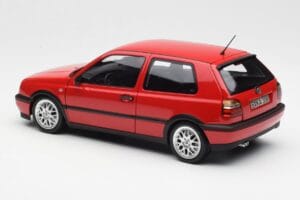 Volkswagen Golf Mk3 GTI Flash Red Norev 1:18 188418 Metal - imagem 7 de 8