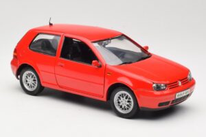 Volkswagen Golf Mk4 GTI Vermelho Revell 1:18 08943 Metal - imagem 6 de 8