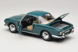 Volkswagen Karmann Ghia 1500 Verde Norev 1:18 188648 Metal - imagem 7 de 8