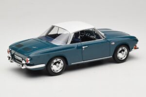 Volkswagen Karmann Ghia Type 34 1500 Sea Blue Norev 1:18 188646 Metal - imagem 3 de 8