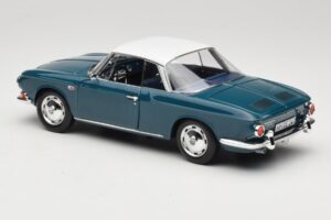 Volkswagen Karmann Ghia Type 34 1500 Sea Blue Norev 1:18 188646 Metal - imagem 7 de 8