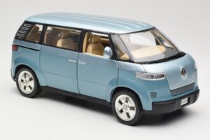 Volkswagen Microbus Concept Verde Claro Revell 1:18 08444 Metal - imagem 6 de 8