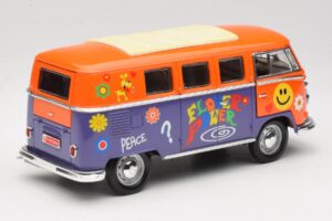 Volkswagen Microbus T1 Flower Power Road Signature 1:18 92329 Metal - imagem 3 de 8