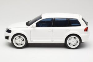 Volkswagen P24 By Parotech Branco Norev 1:18 188464 Metal - imagem 4 de 8